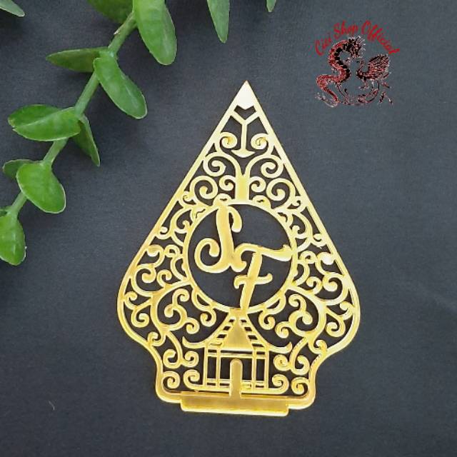 

PO 6,2cm x 8,5cm inisial gunungan akrilik