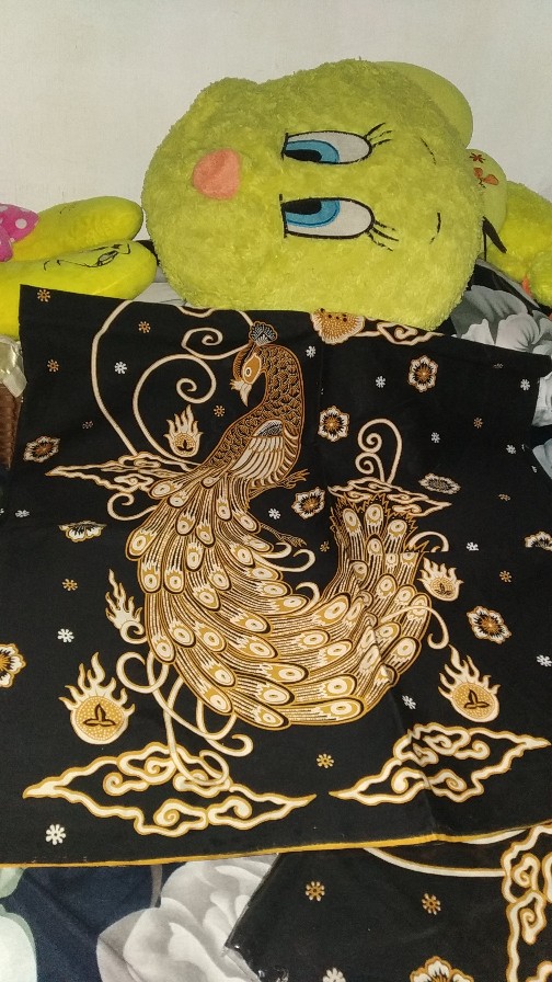 Kain Batik Solo Print Halus Merak Awan Bunga Hitam Batiksoloamanah 85.000