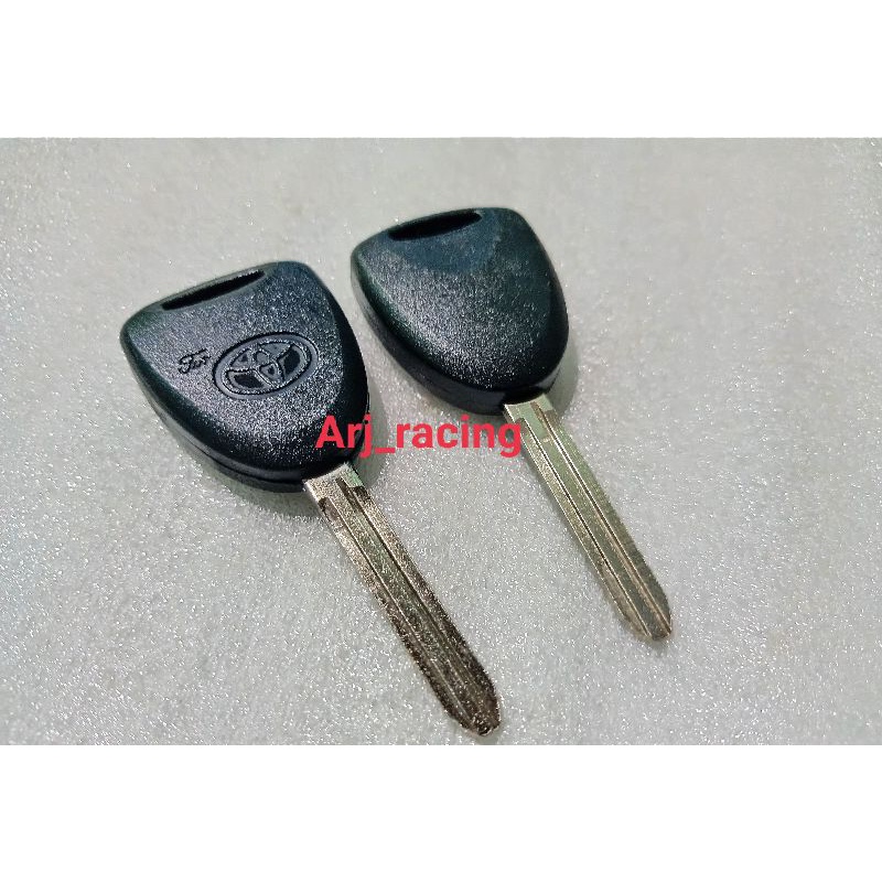 BAHAN duplikat kunci mobil toyota avanza innova vios yaris kijang krista dll