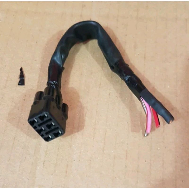soket kabel lampu depan headlamp HL pin 6 original part Yamaha Fi new vixion R 155 VVA asli