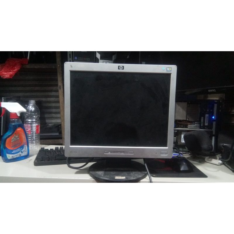 Monitor Lcd 15 in Kotak