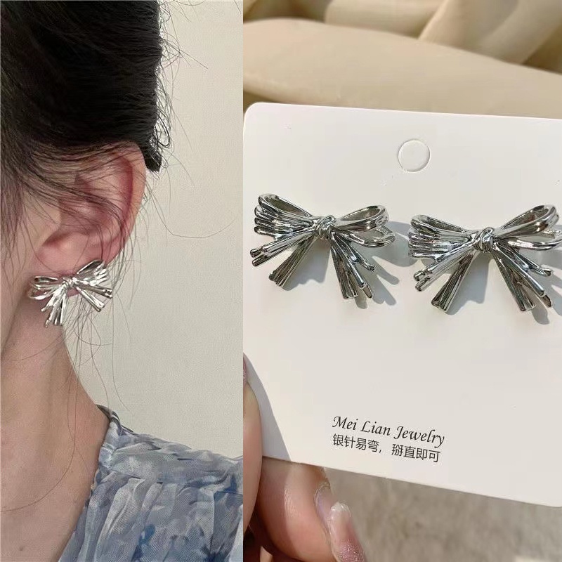 Anting Stud Desain Pita Besar Gaya Korea Untuk Wanita