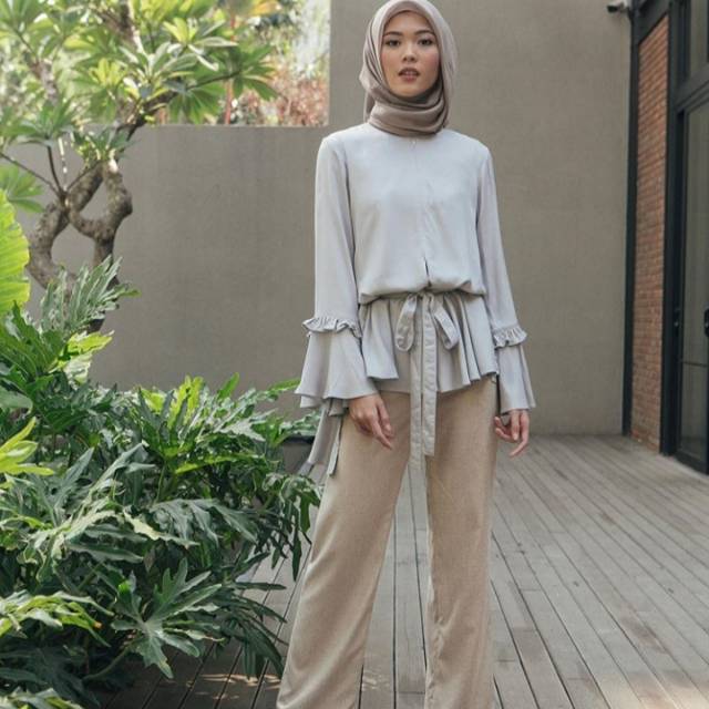 Felicia blouse by WEARINGKLAMBY