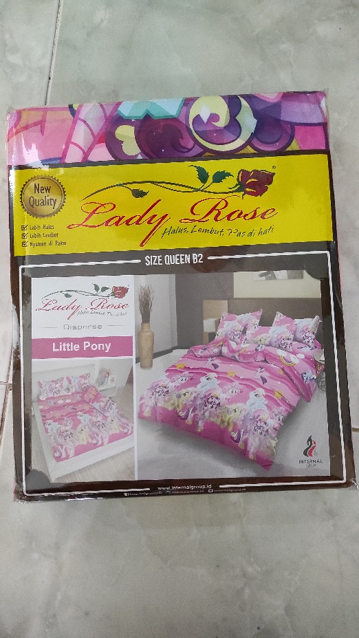 Sprei Lady Rose Walter - Ukuran 160x200 & 180x200