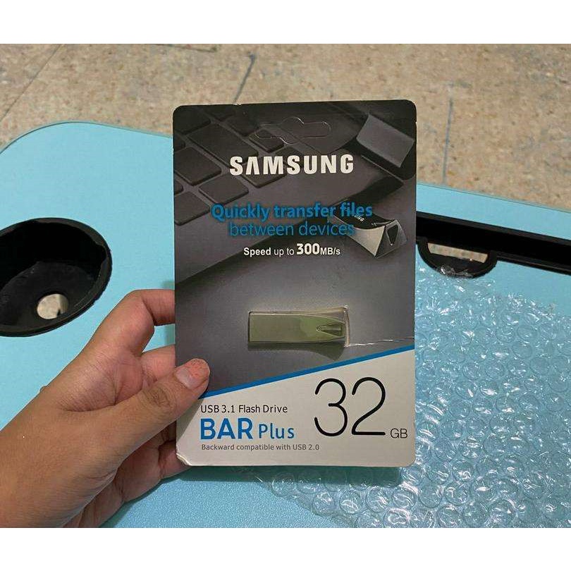 Flashdisk Samsung 32GB BAR Plus 300Mbps Flash Drive USB 3.1