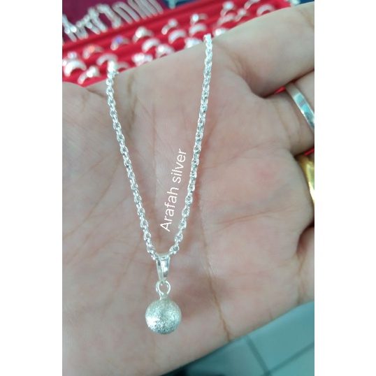 kalung perak liontin bola bahan perak murni