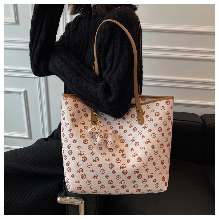 (2Pc Bisa 1Kg)GTBI998877779 New arrival  !!! Tas Tote Bag  Wanita Import   Terbaru+ASESORIS