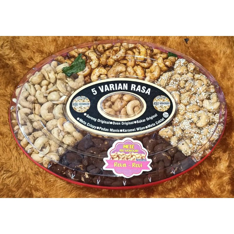 

Kacang Mede Toples 5 Rasa