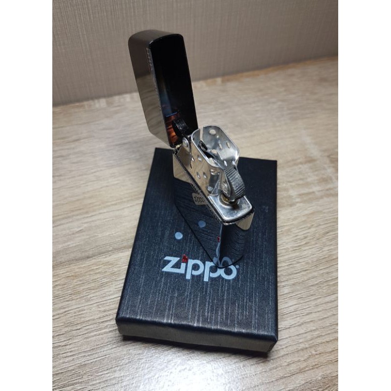 ZIPPO FUUL BLACK ICE MOTIF SLETING CLASIC