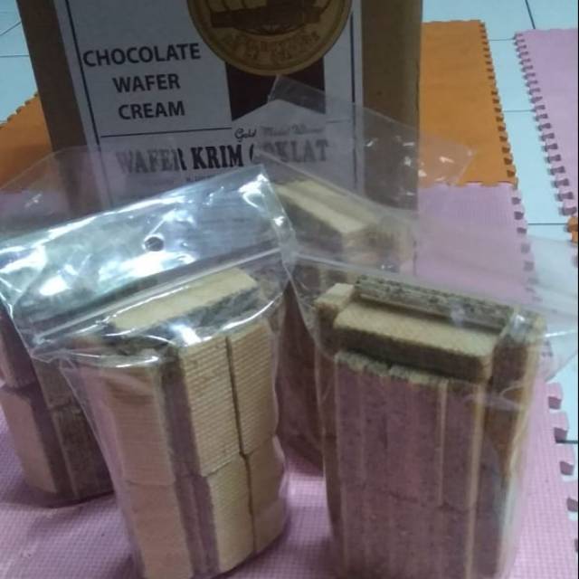 

Wafer cream coklat