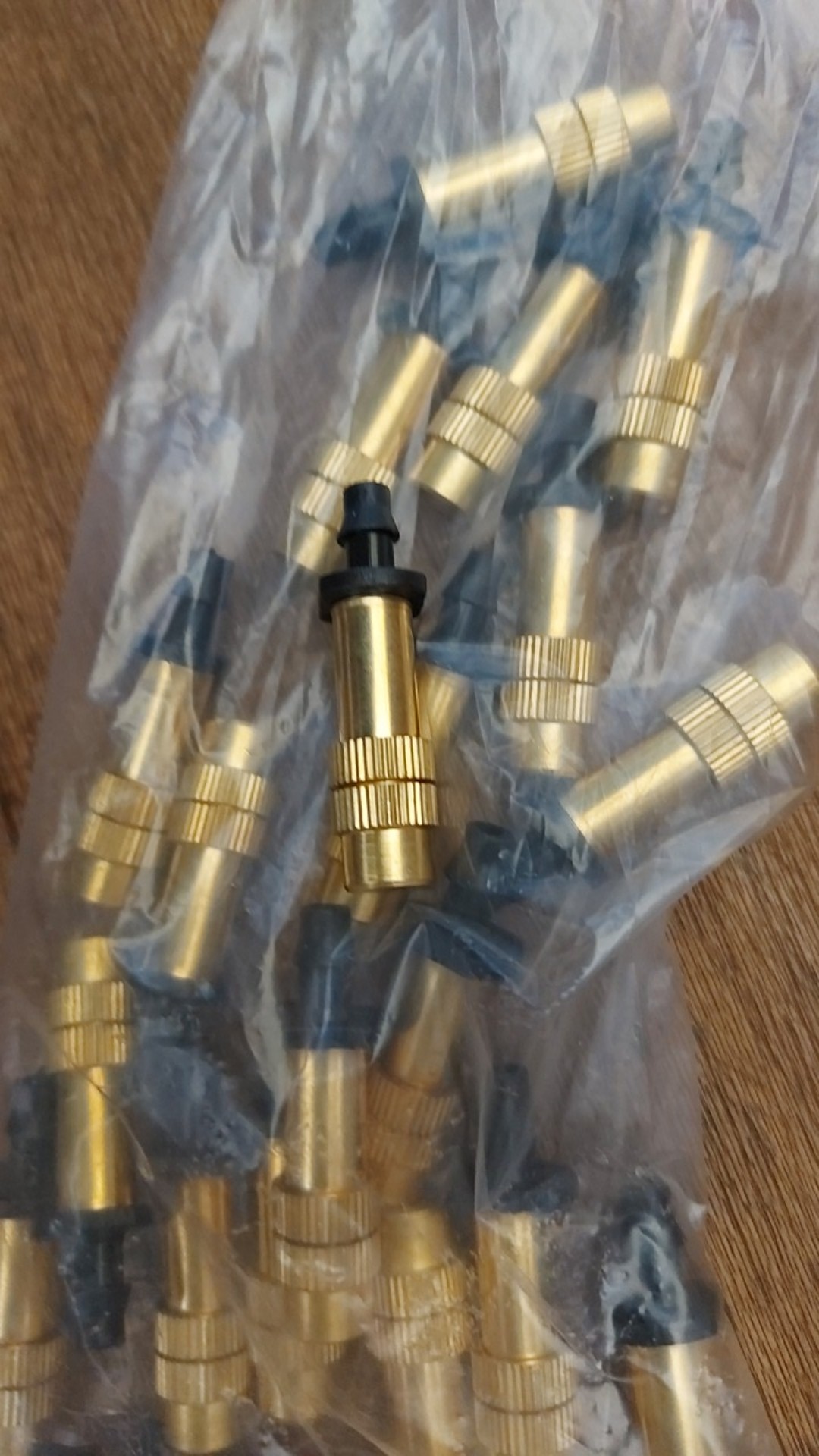 Alat Siram Irrigation Head Sprinkler 0.5 Mm Sprayer Nozzle Adjustable Spray Air Taman Kebun Kandang