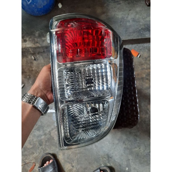 Stoplamp lampu belakang terios/rush kanan original 2012 2013 2014