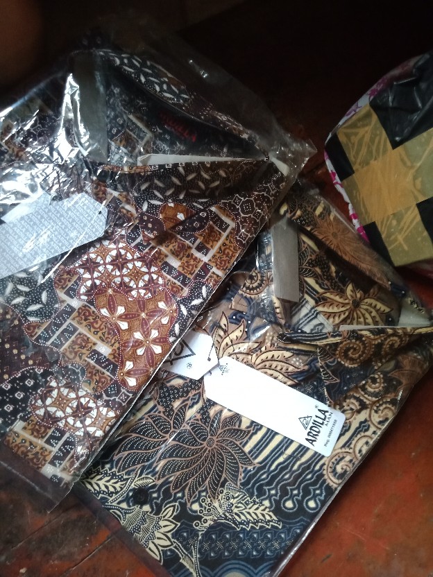 Kemeja Batik Premium