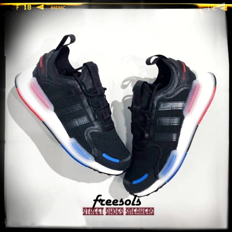 Adidas NMD R1 V3 "Black/France"