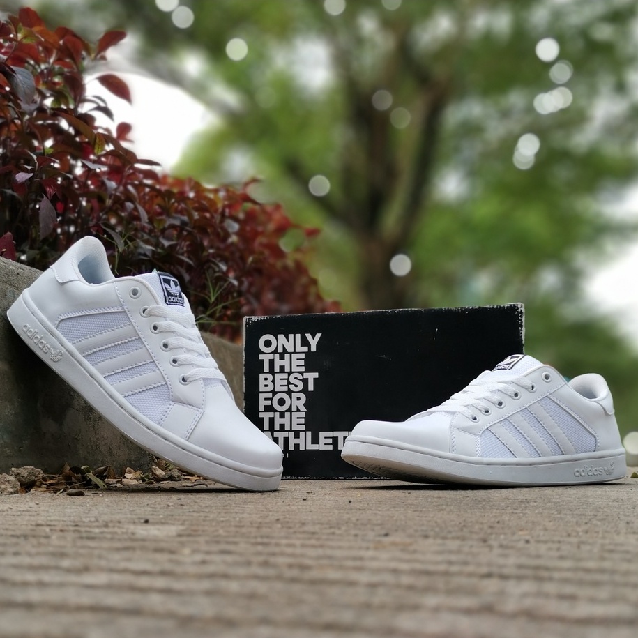 Sepatu Pria Putih Polos Sneakers Pria Wanita Keren Sepatu Pria kekeinian Buat Gaya