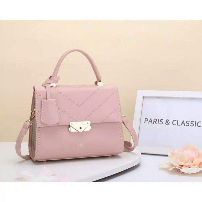 TAS PARIS CLASSIC / TAS IMPORT / TAS WANITA TERBARU / TAS FASHION / TAS SELEMPANG / TAS JINJING