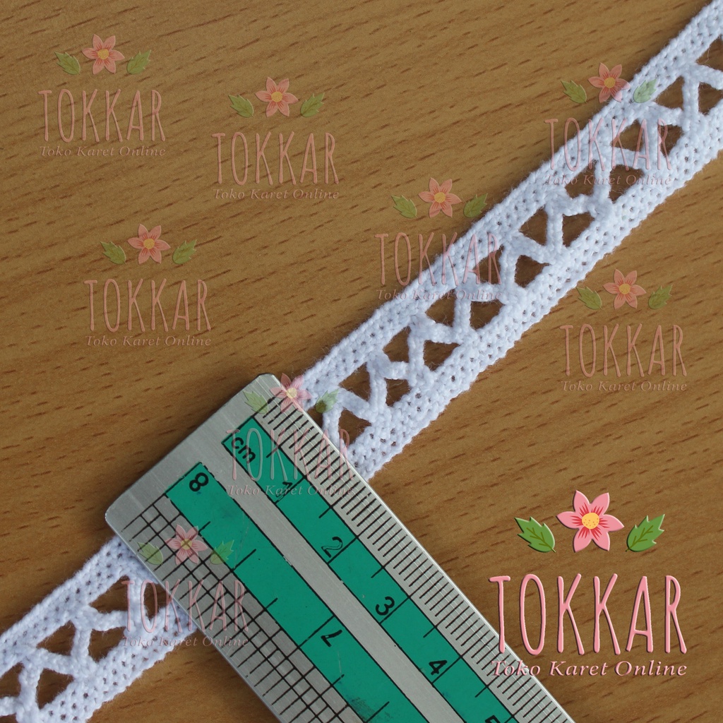 (Per Meter) RDR495 Renda Rajut Putih Tengahan Lebar 1,5Cm
