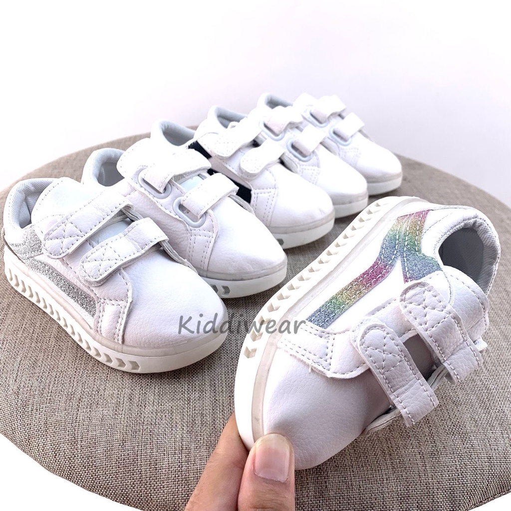 (Kiddiwear) Sepatu led anak MBK47