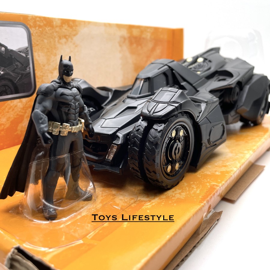 Mobil Jada Diecast Batman Arkham Knight Batmobile & Batman 1:24