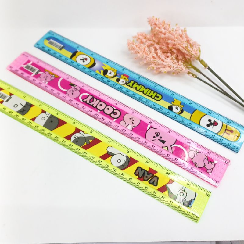

Penggaris Sekolah Panjang 30Cm Dan 20 Cm Garisan Plastik Stainless 1pcs