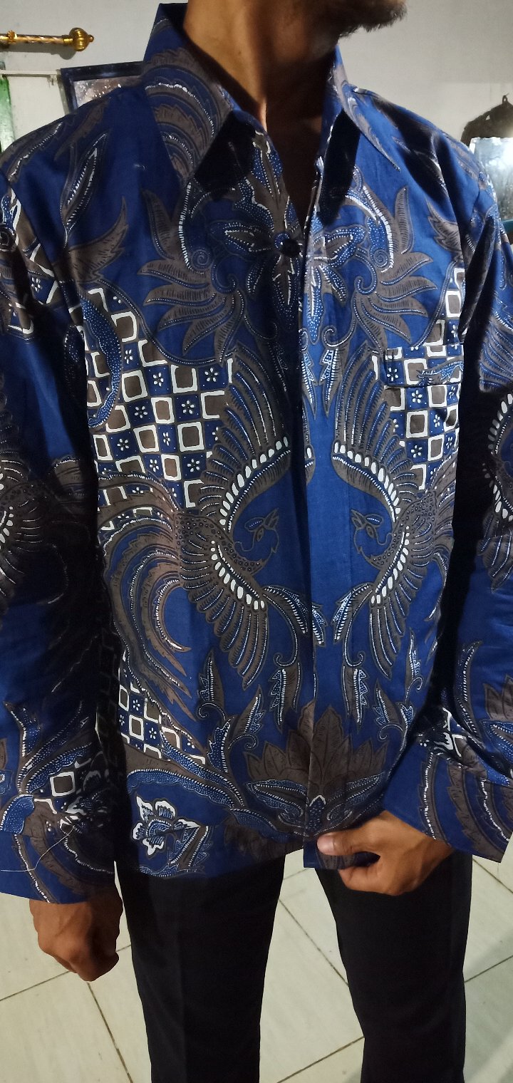 Japunta Blue Kemeja Batik Pria Full Furing Katun Primisima Batik Solo Batik Warna Navy Dongker