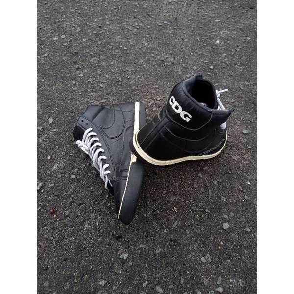 sepatu Nike Blazer High x CDG