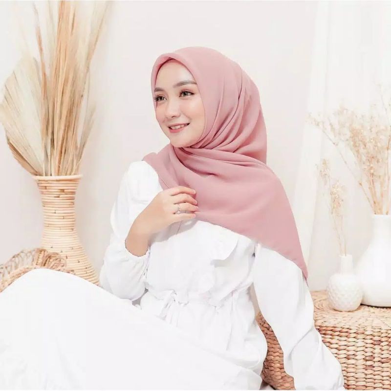 JILBAB SEGI EMPAT POLLY COTTON PREMIUM SQUARE HIJAB