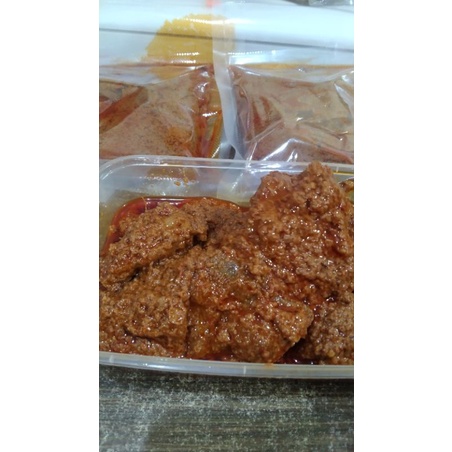 

rendang sapi kemasan 300gr frozen