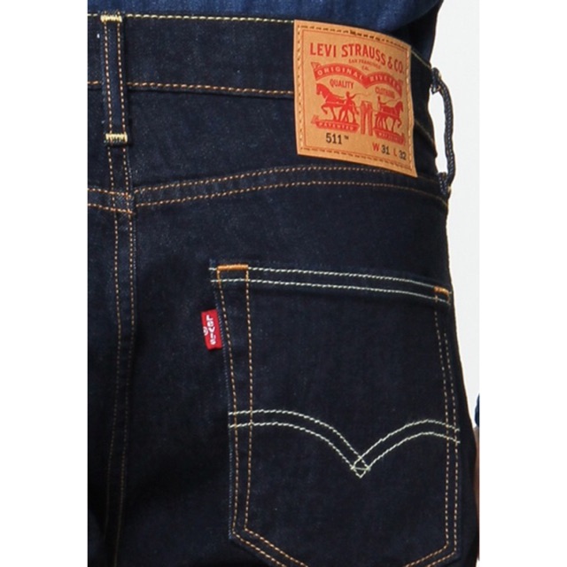 harga jeans levis original