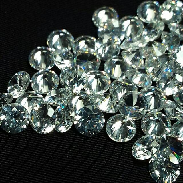 Batu Permata Cubic Zirconia / Zircon AAA 5mm 25 Gram
