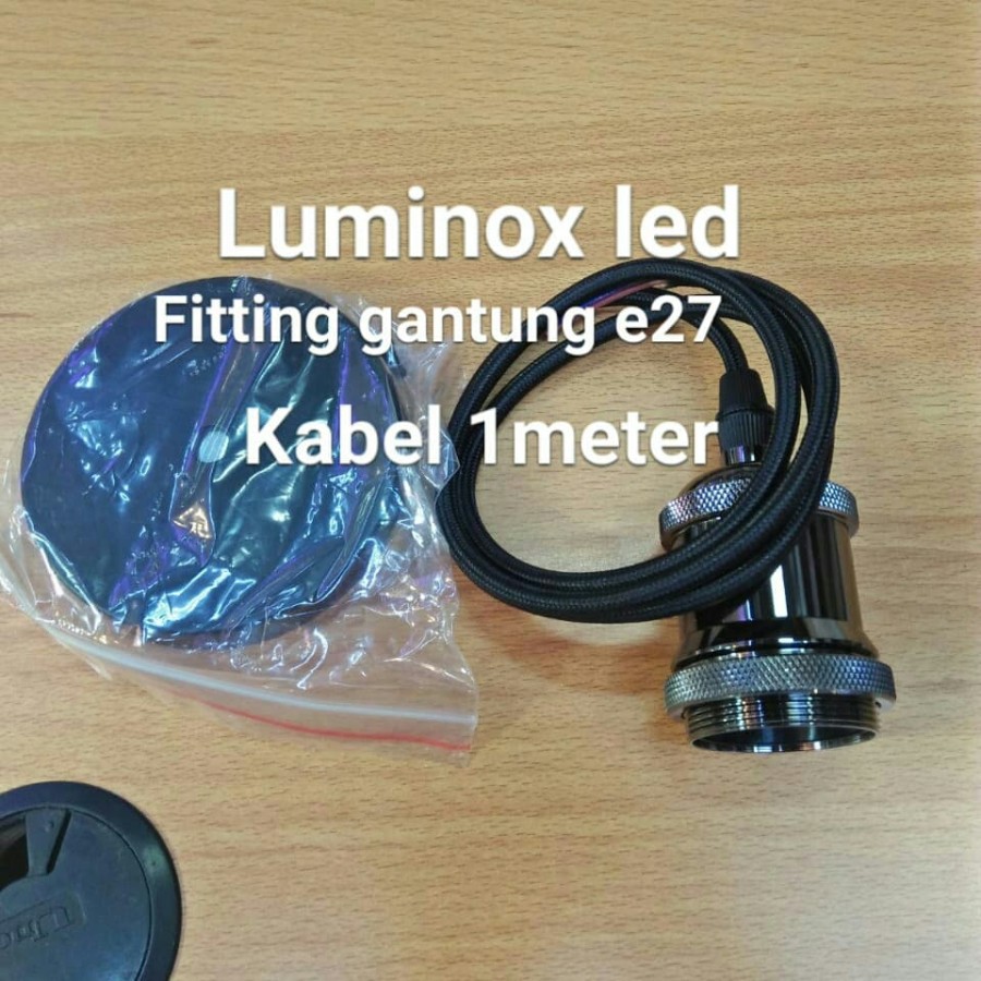 Fiting Lampu Gantung Dekorasi Caffe