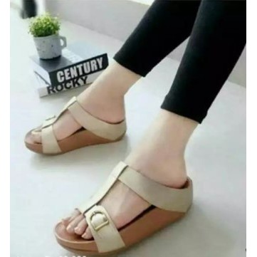 Sandal Santai Wanita Model Belt