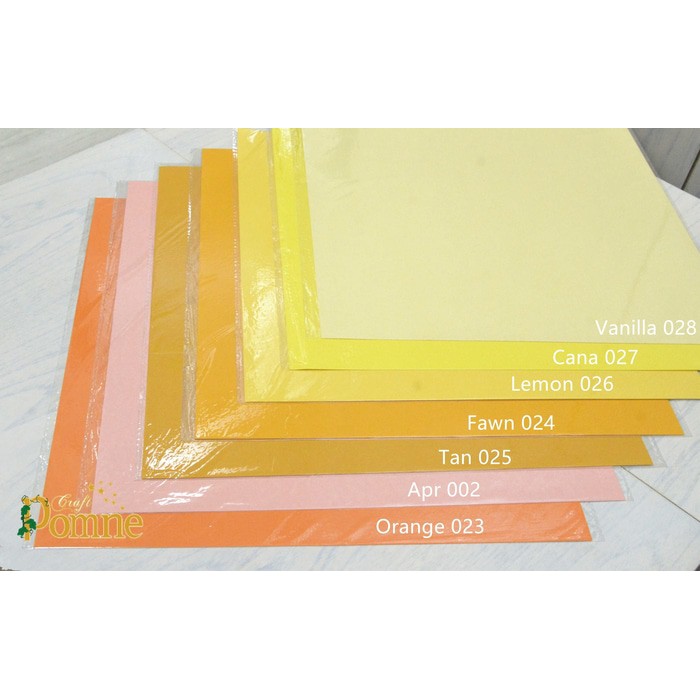 Kertas Scrapbook - Canvas 216 GSM 12&quot; x 12&quot; (Yellow &amp; Orange)