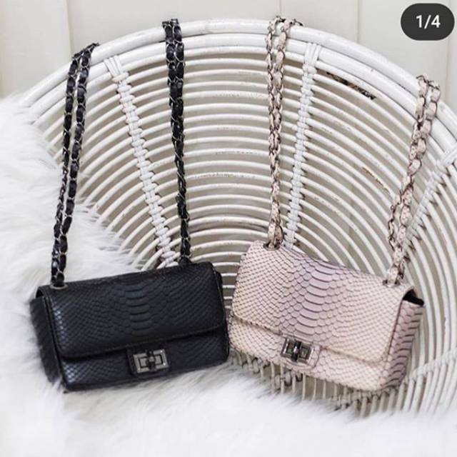 TAS KYRA BAG LOCAL ID