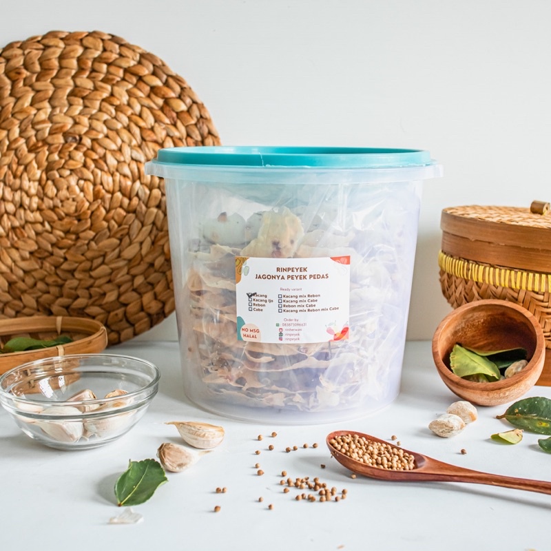 

RINPEYEK Jagonya Peyek Pedas