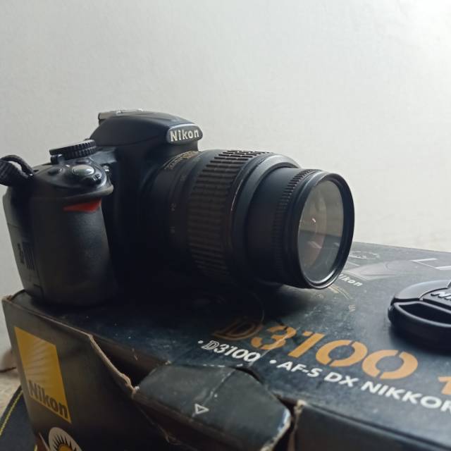 Kamera dslr Nikon d3100