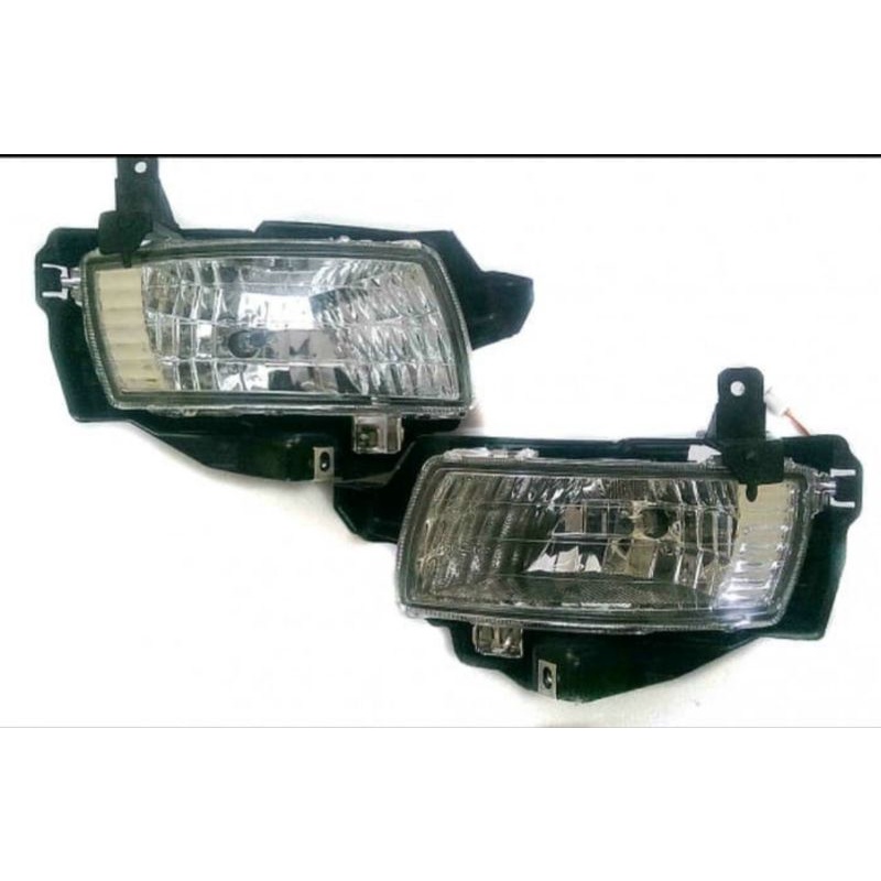 Foglamp / Lampu Kabut Mobil Toyota Innova Lama / Old 2005 - 2007