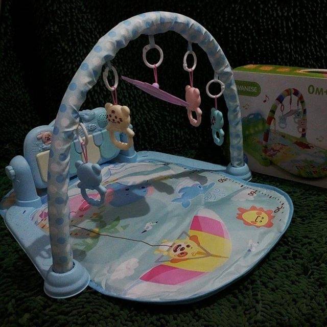 Baby gym piano