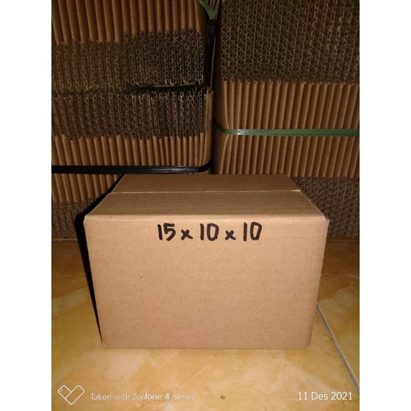 

Kardus 15x10x10 cm Baru Tebal polos luar dalam