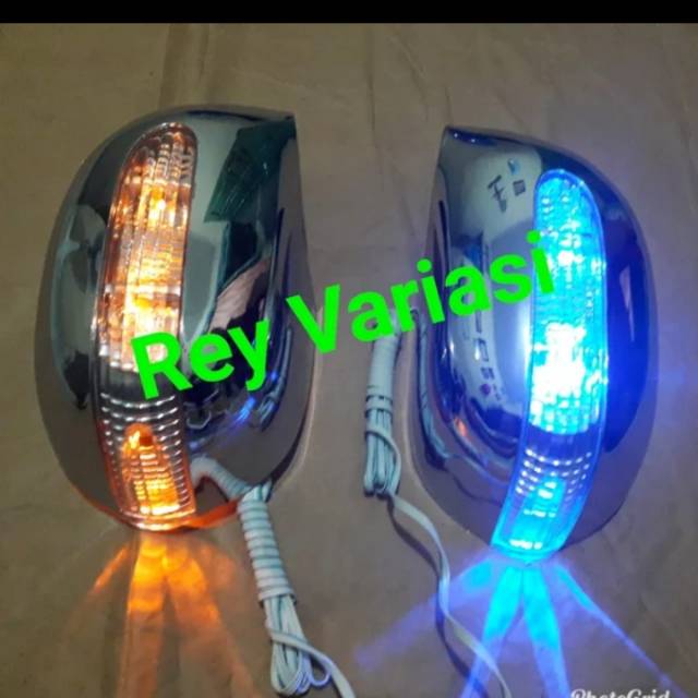 Cover Spion Grand Livina Lampu