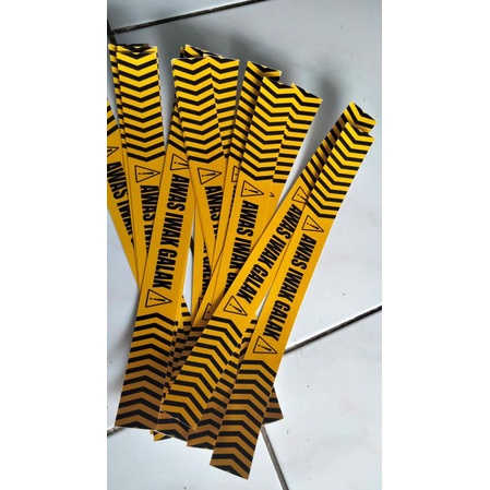 STICKER AQUARIUM AWAS IWAK GALAK//STICKER WATERPROOF