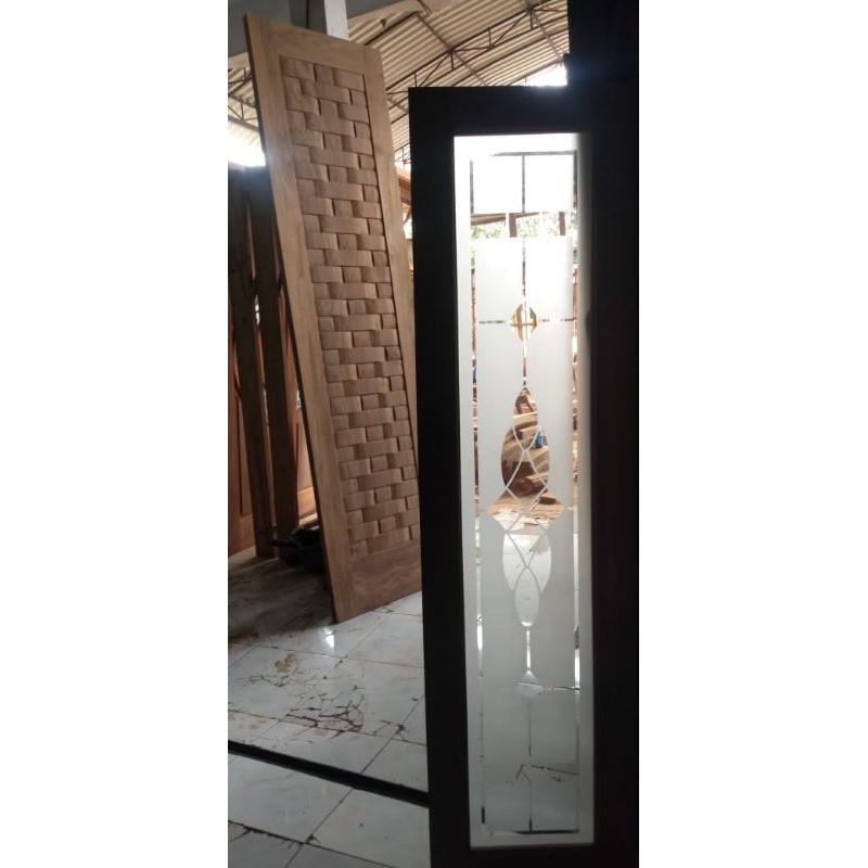 kusen pintu jendela kaca motif