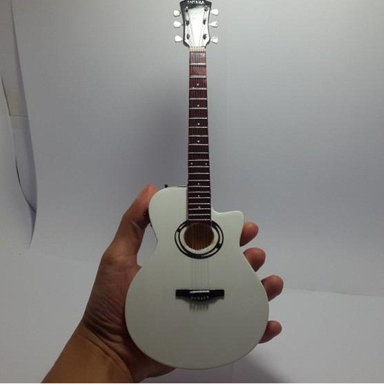 Miniatur Gitar Acoustic Yamaha APX 600 VW