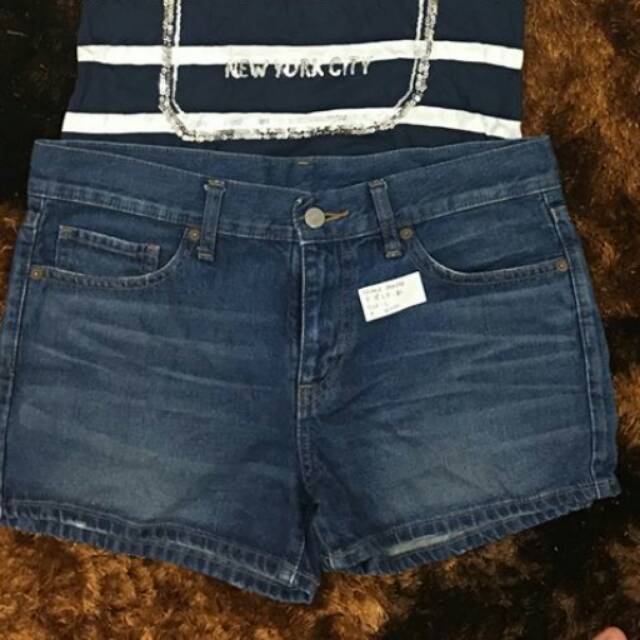 uniqlo short pants denim preloved branded like new