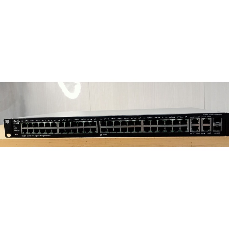 Cisco SG300-52 52-Port Gigabit Switch