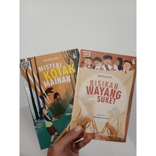 PAKETAN BUKU CERITA ANAK - BISIKAN WAYANG SUKET & MISTERI KOTAK MAINAN