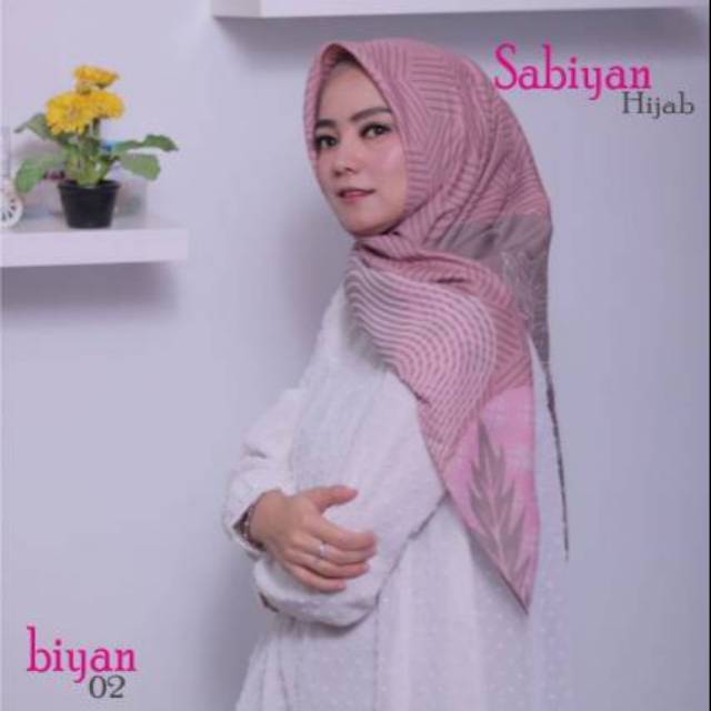 HIJAB SEGIEMPAT MOTIF PRINTING  II SABIYAN HIJAB