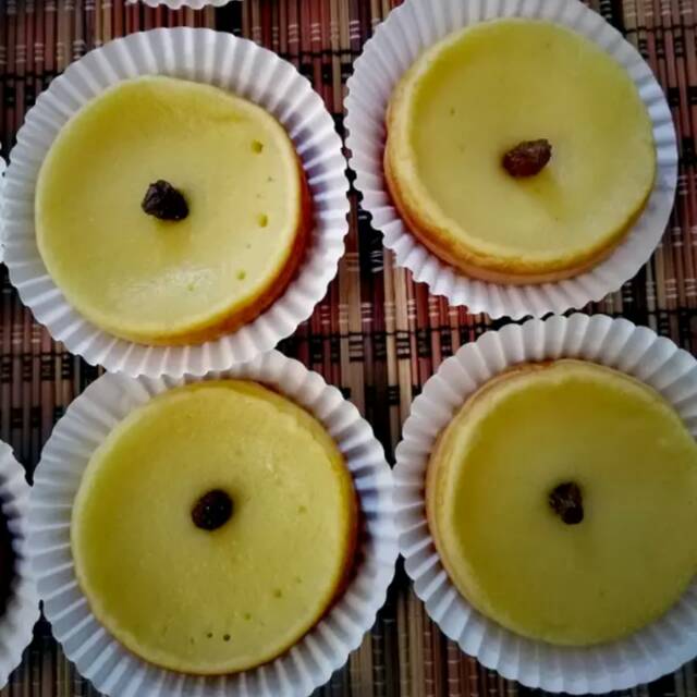 

Kue Basah..Bika Ambon,,Kue Lumpur,,Risol Sayur,,Risol Mayo,,Puding Cup