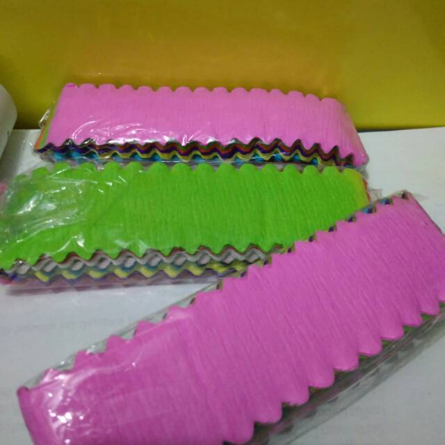 

Kertas hias