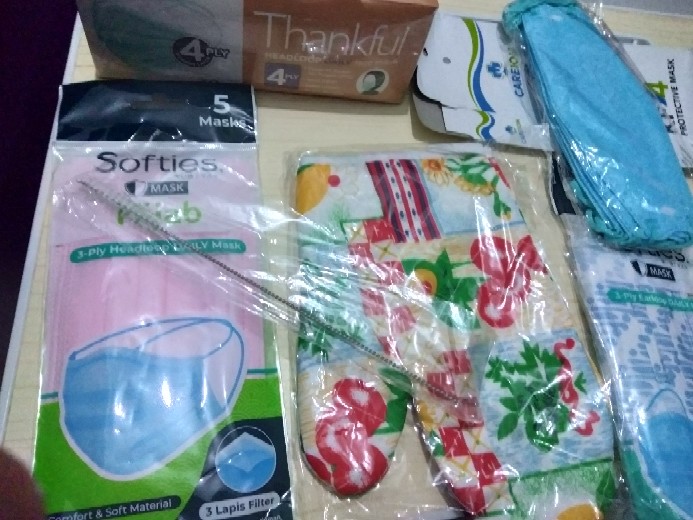 Masker Softies 3ply Isi 5pc Daily Kids Anak Hijab Pink Biru Earloop Head Loop Batik Parang Japanese